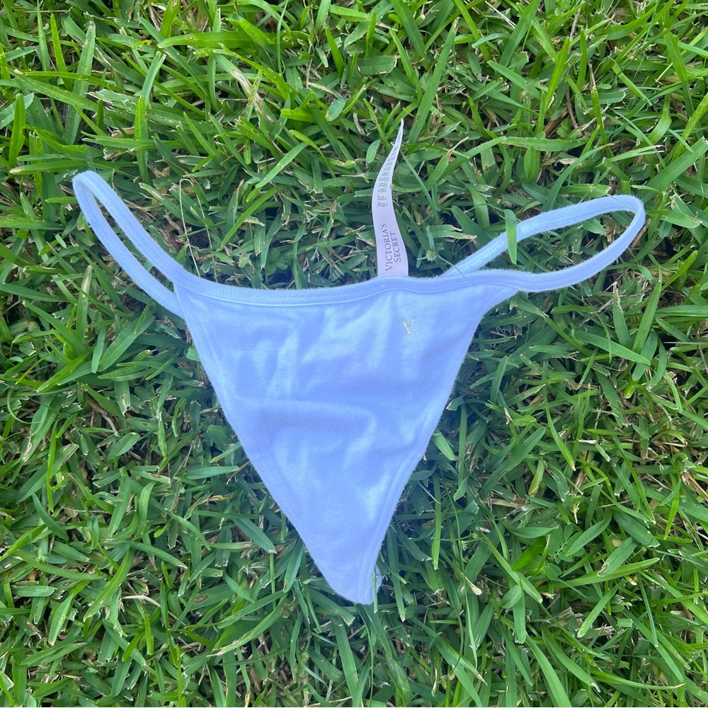 White cotton Victoria's Secret thong, loved